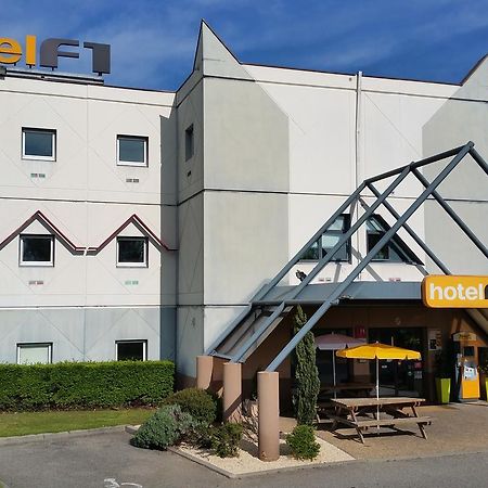 Hotelf1 Lyon Isle D'Abeau Ouest St Exupery Saint-Quentin-Fallavier Esterno foto