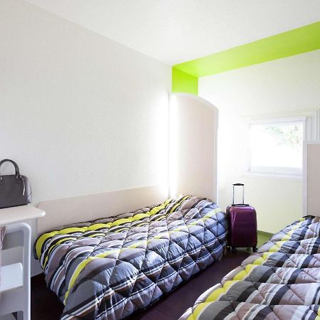 Hotelf1 Lyon Isle D'Abeau Ouest St Exupery Saint-Quentin-Fallavier Esterno foto