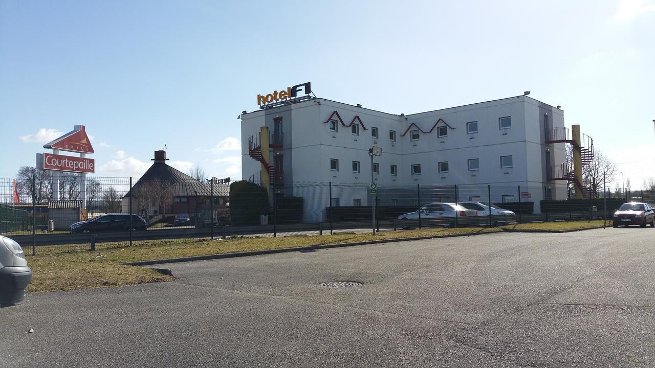 Hotelf1 Lyon Isle D'Abeau Ouest St Exupery Saint-Quentin-Fallavier Esterno foto