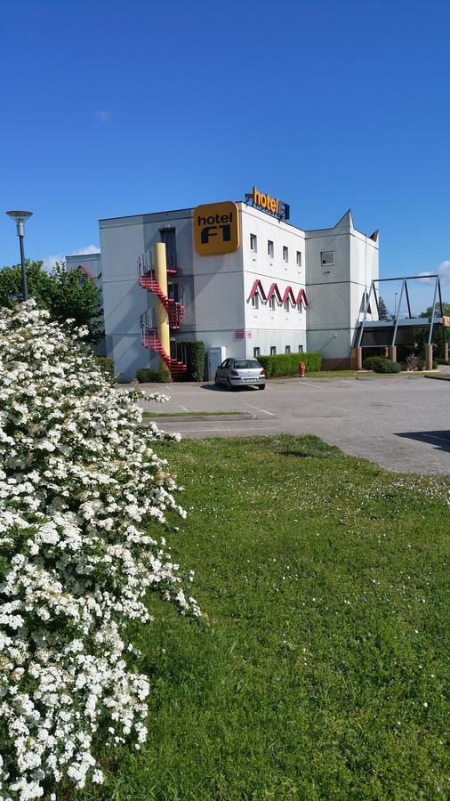 Hotelf1 Lyon Isle D'Abeau Ouest St Exupery Saint-Quentin-Fallavier Esterno foto