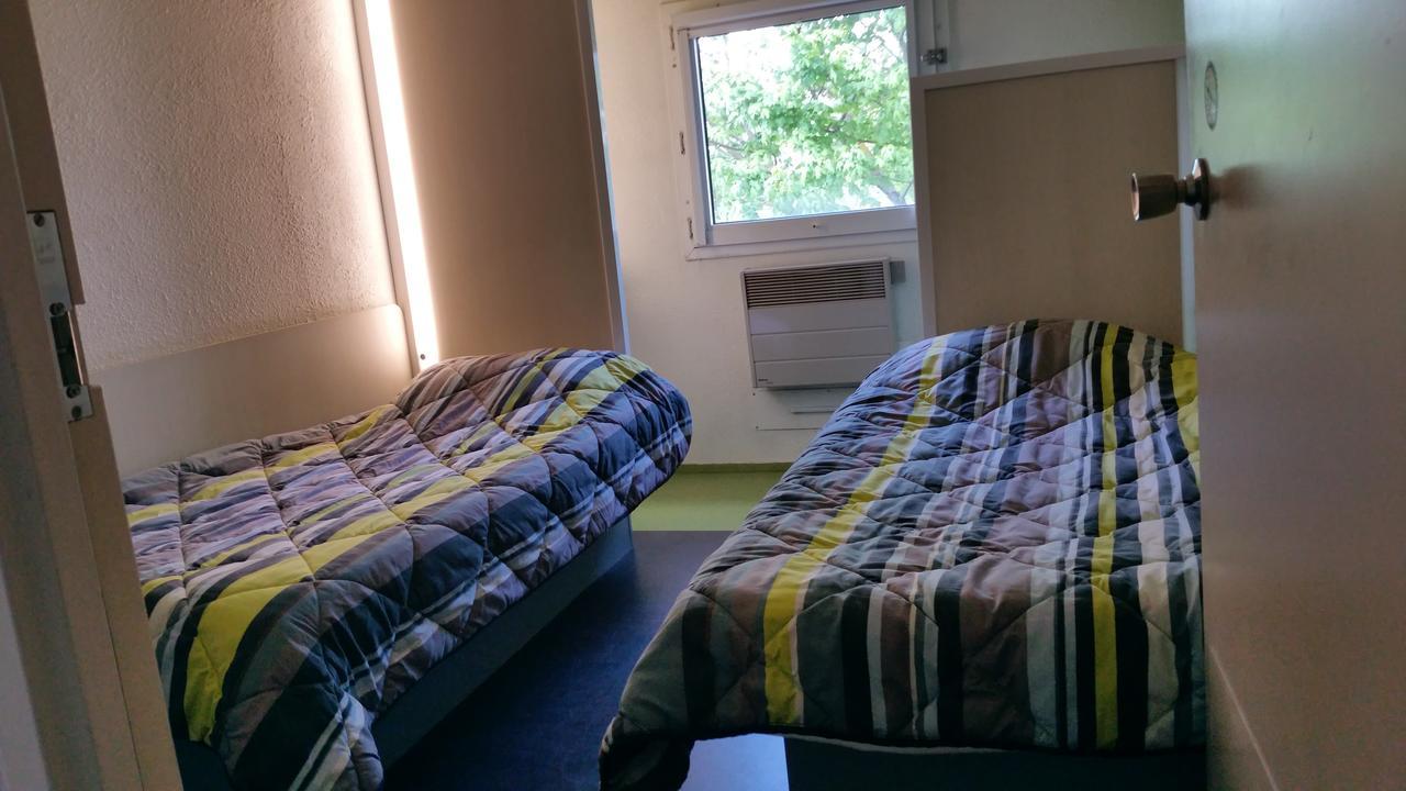 Hotelf1 Lyon Isle D'Abeau Ouest St Exupery Saint-Quentin-Fallavier Esterno foto